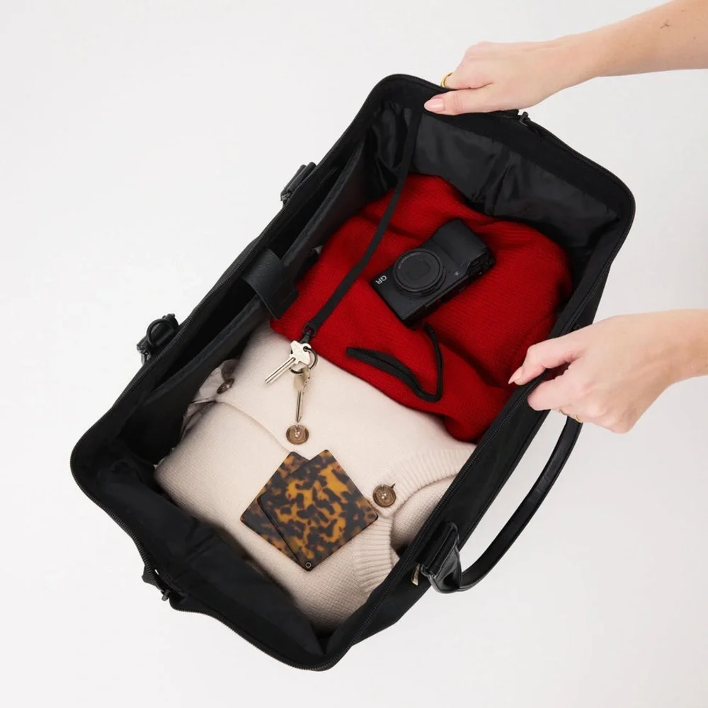 BEIS Black Travel Duffel with Shoe Compartment - Picture 4 of 4